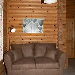 Quail - Nordic Log Holiday home